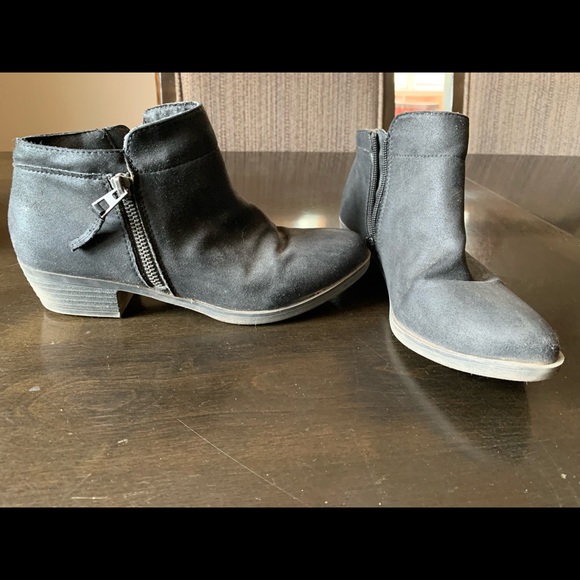Maurices booties - Picture 2 of 2